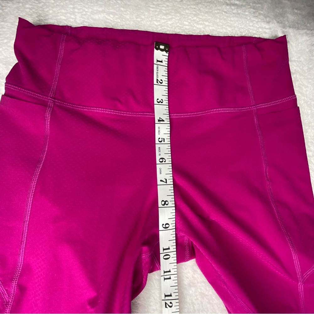 Athleta leggings Capri size Small dark pink - Picture 6 of 8
